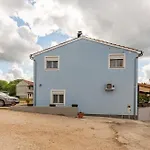 Mate Villa *